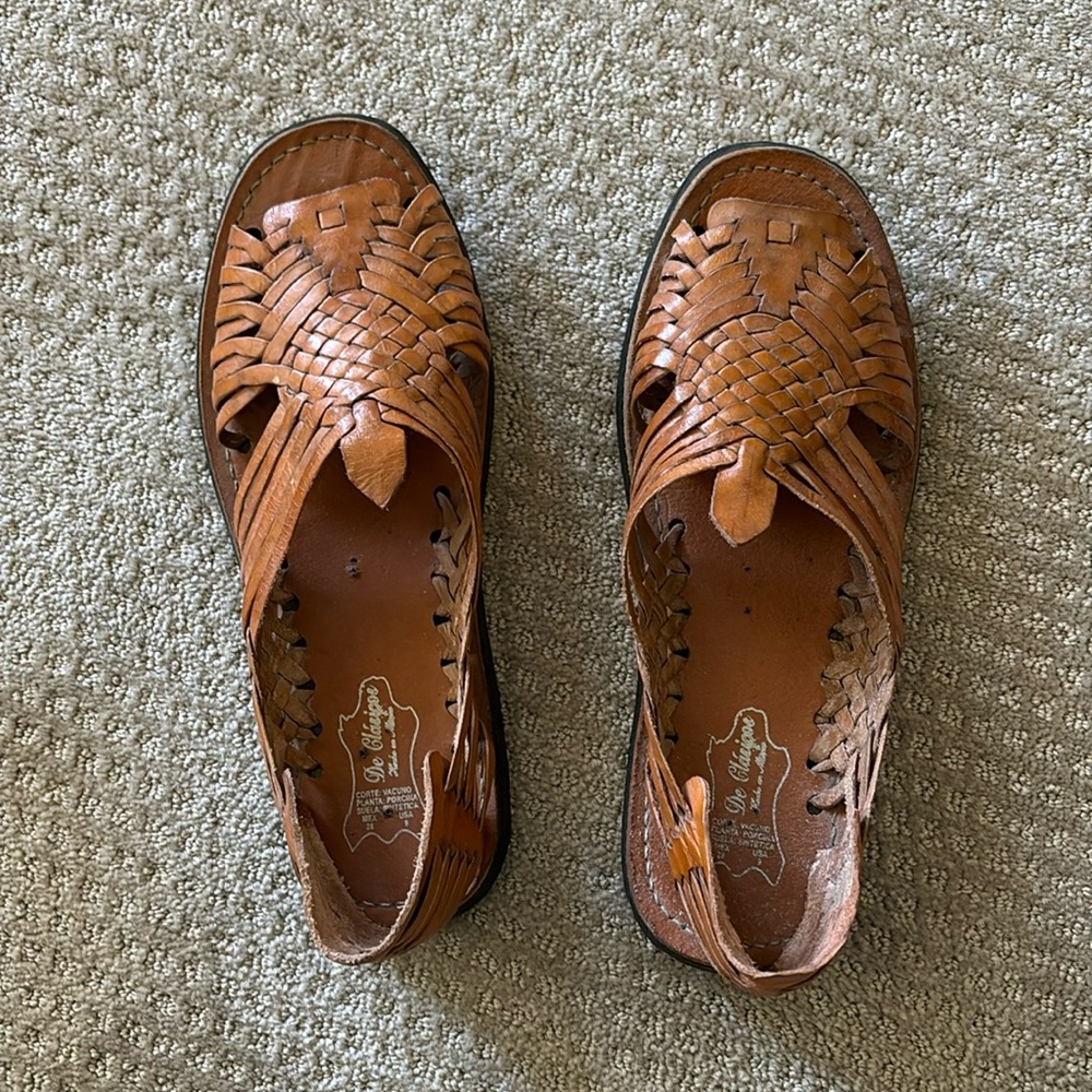 Men’s huaraches sandals size 9